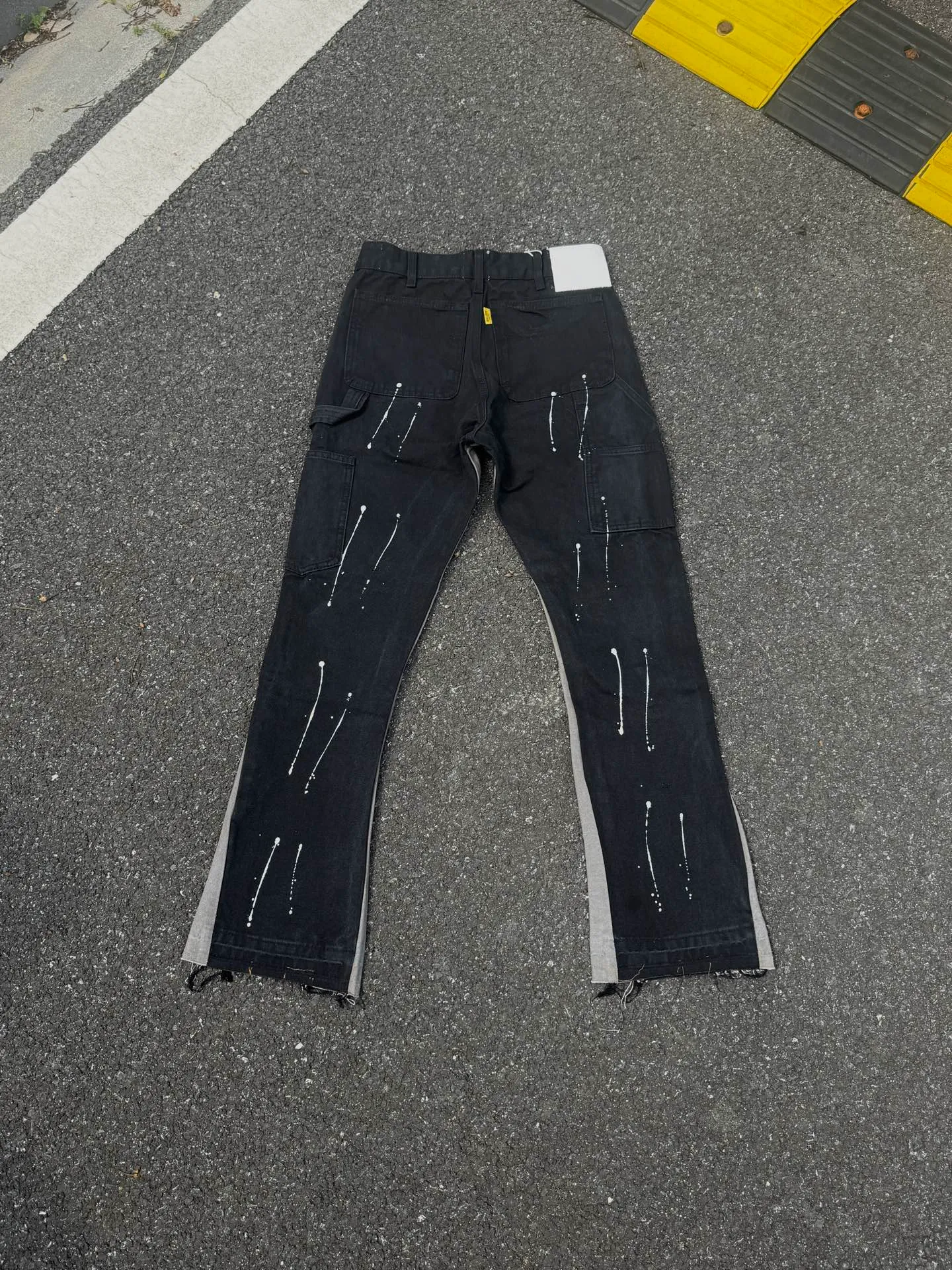 P220💰G33 GALLERY DEPT. Spliced ​​washed retro jeans for men and women high street splashed ink trousers micro-flared casual trousers trendy couple same style Color: Black Size: S-XXL (corresponding to 28-36)